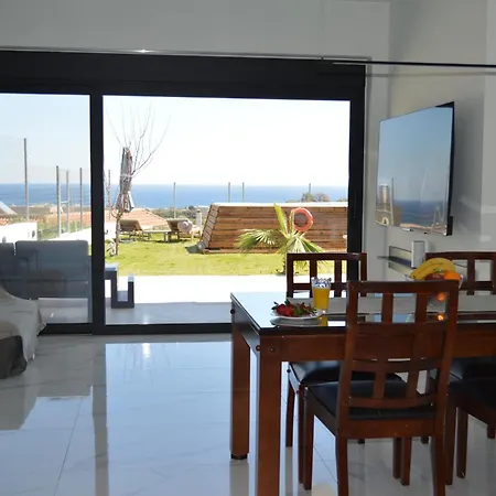 Sea View Sunrise Luxury Apartment