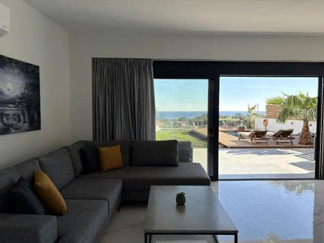 Apartment Sea View Sunrise Luxury